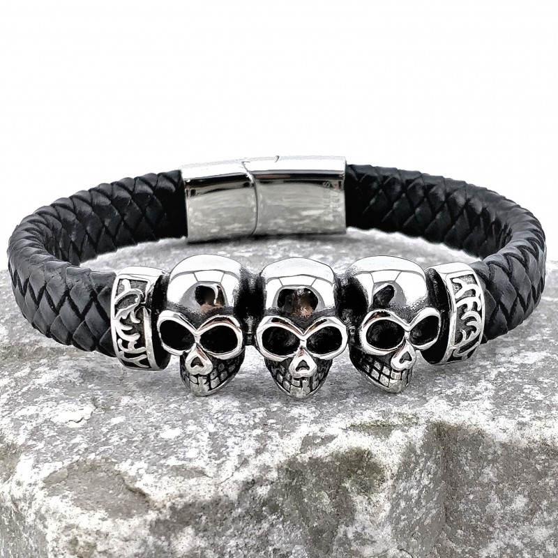 Gevlochten Leren Armband met RVS 3-Schedels-Plaat