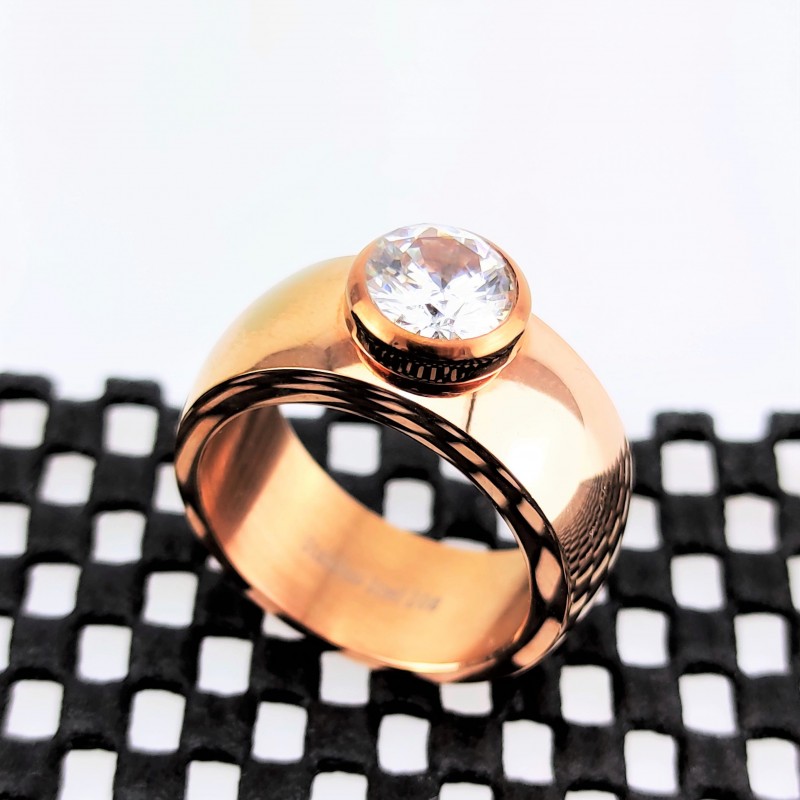 Roségoudkleurig Roestvrijstalen Brede-Ring met Zirkonia Roségoudkleurig Roestvrijstalen Brede-Ring met Zirkonia
