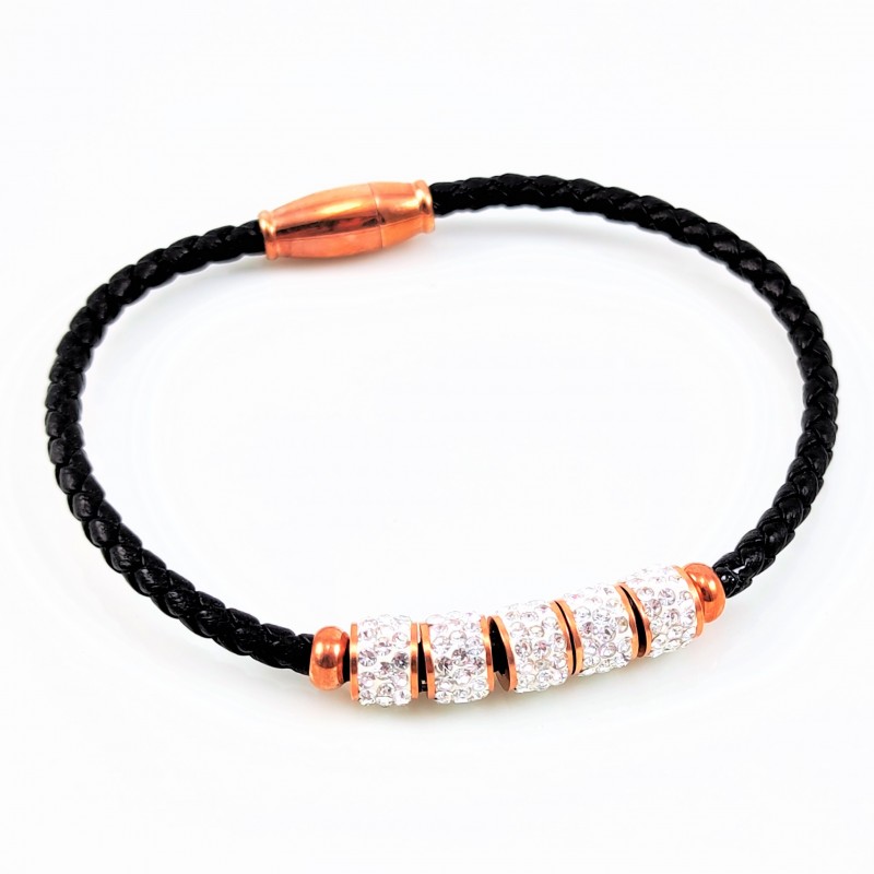 Zwart Leren Armband met Strass-Elementen in Roségoudkleurig RVS Zwart Leren Armband met Strass-Elementen in Roségoudkleurig RVS