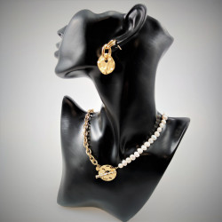 Stalen Dames Ketting - 18 Zoetwaterparels - Gold Plated