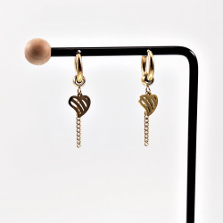 Ø15mm Oorringen Unisex - Stalen Goudkleur - Oorbellen met Ketting een Harthanger