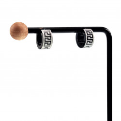 Ø13mm x 7mm Oorringen Unisex - Zwarte PVD coating en Zilverkleurig RVS - Oorbellen met Grieks Details