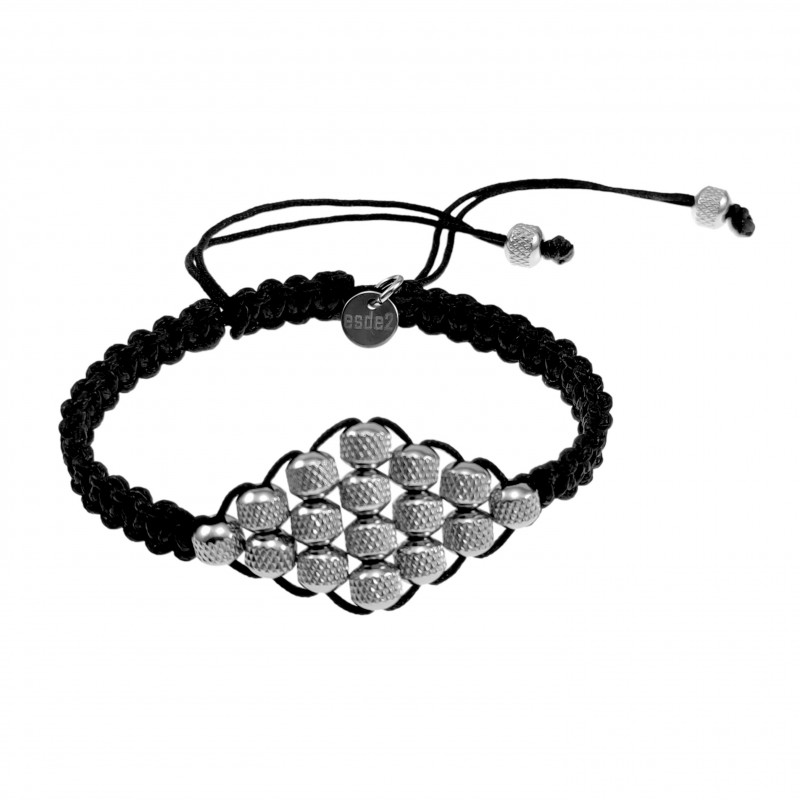 16cm tot 21cm Handgemaakt Zwarte Macramé Armband met RVS Ruit-Design 16cm tot 21cm Handgemaakt Zwarte Macramé Armband met RVS Ruit-Design