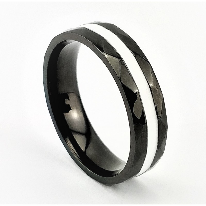 Zwart-Witte Facetgeslepen Roestvrijstalen Ring