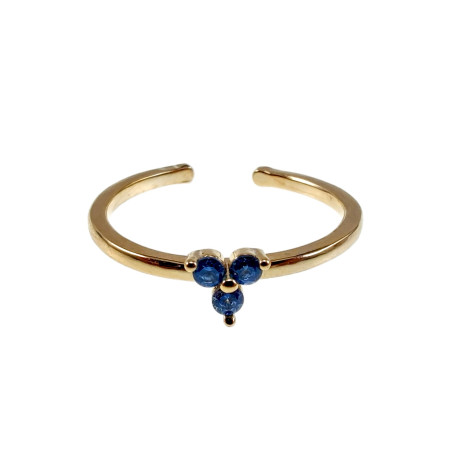 Gold Plated - 16 tot 17mm Verstelbare Ring met Drie Blauwe zirkonia's