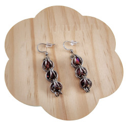 RVS Haakoorbellen met Frambozenkleur Kristal - Handgemaakt door esde2