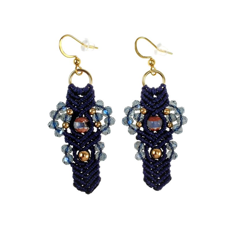 Verguld RVS - Donkerblauw Micro-Macramé Haakoorbellen met Agaatsteen Verguld RVS - Donkerblauw Micro-Macramé Haakoorbellen met Agaatsteen
