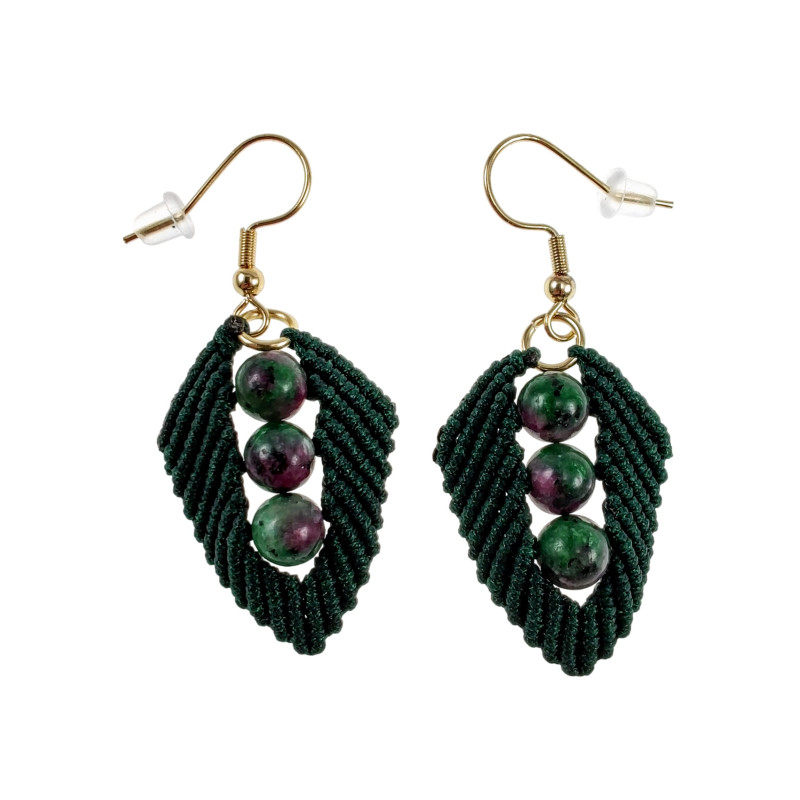 Verguld RVS - Groene Micro-Macramé Haakoorbellen met Morganietstenen