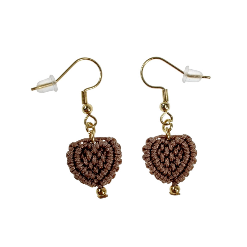 Verguld RVS - Bruine Micro-Macramé Hart Oorbellen - Dames Handgemaakt