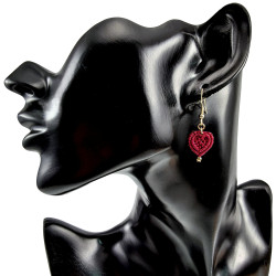 Verguld RVS - Bordeauxrood Micro-Macramé Hart Oorbellen - Handgemaakt