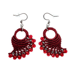 Engelvleugel Oorbellen van Bordeauxrood Micro Macramé en RVS