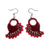 Engelvleugel Oorbellen van Bordeauxrood Micro Macramé en RVS