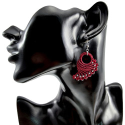 Engelvleugel Oorbellen van Bordeauxrood Micro Macramé en RVS