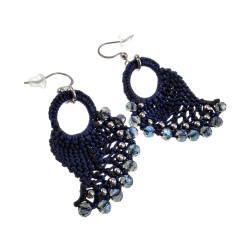 Dames Engelvleugel Oorbellen van Donkerblauw Micro Macramé en RVS