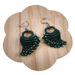 Engelvleugel Oorbellen van Groene Micro Macramé en RVS - Handgemaakt