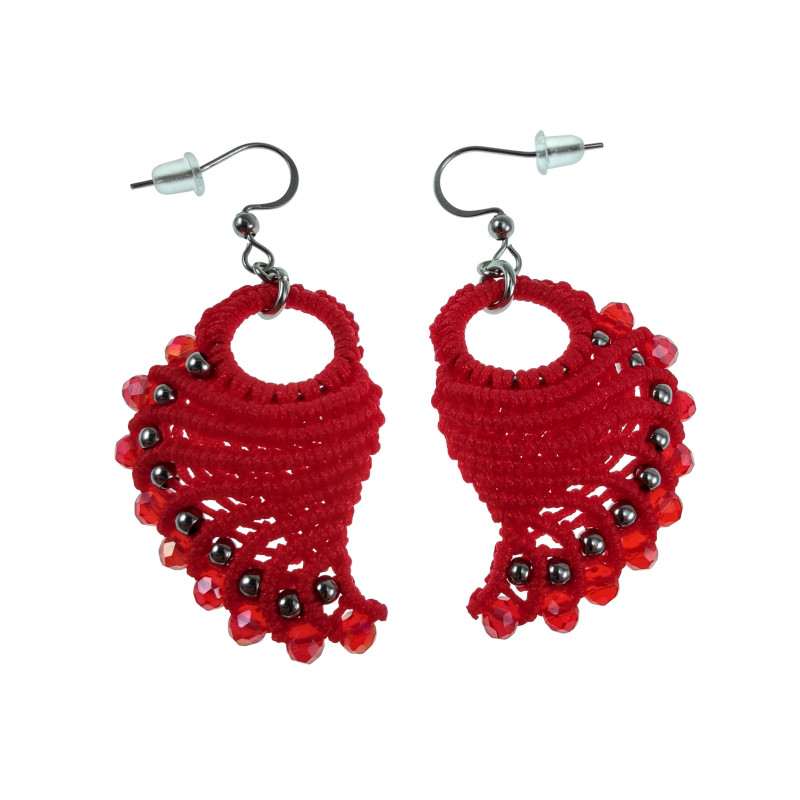 Engelvleugel Oorbellen van Rode Micro Macramé en RVS - Handgemaakt