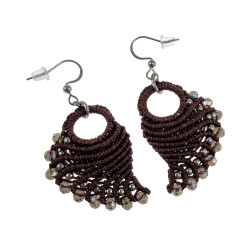 Engelvleugel Oorbellen van Donkerbruin Micro Macramé en RVS Handgemaakt