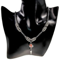 RVS Ketting met Rode Kattenoog Steen en Speerpunt Hanger Handgemaakt