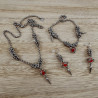 RVS Ketting met Rode Kattenoog Steen en Speerpunt Hanger Handgemaakt