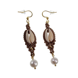 Macramé Haakoorbellen met Zoetwaterparel, Schelp en Goudkleurig Staal