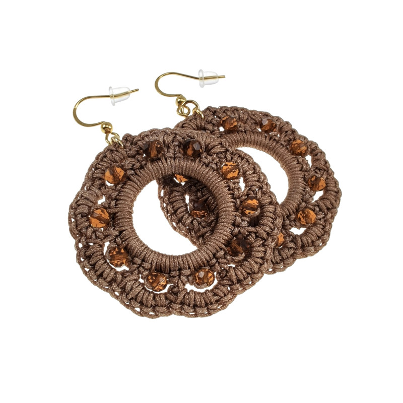 Goudkleur RVS Haakoorbellen Lichtbruine Crochet Oorbellen Lengte 63mm