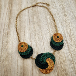 Exclusieve Gehaakte Damesketting met Keltische Knoop en Epidootsteen
